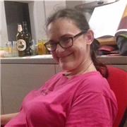 Laurenda tiene lezioni private in tutte le materie a casa propria a Cene